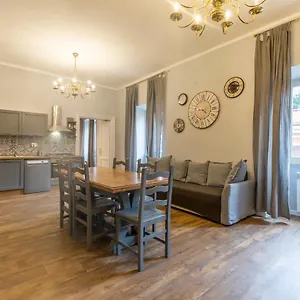  Apartment Flatinrome Trastevere 6 Italy